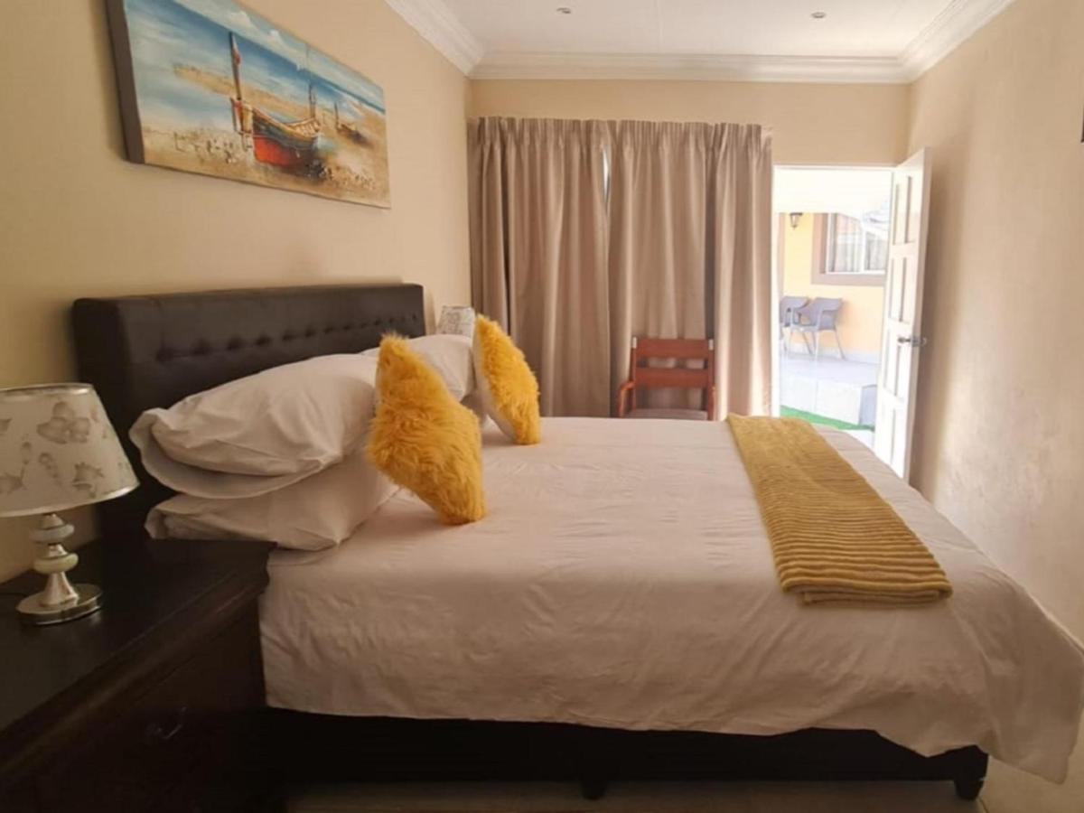 Benoni N12 Hotel エクステリア 写真