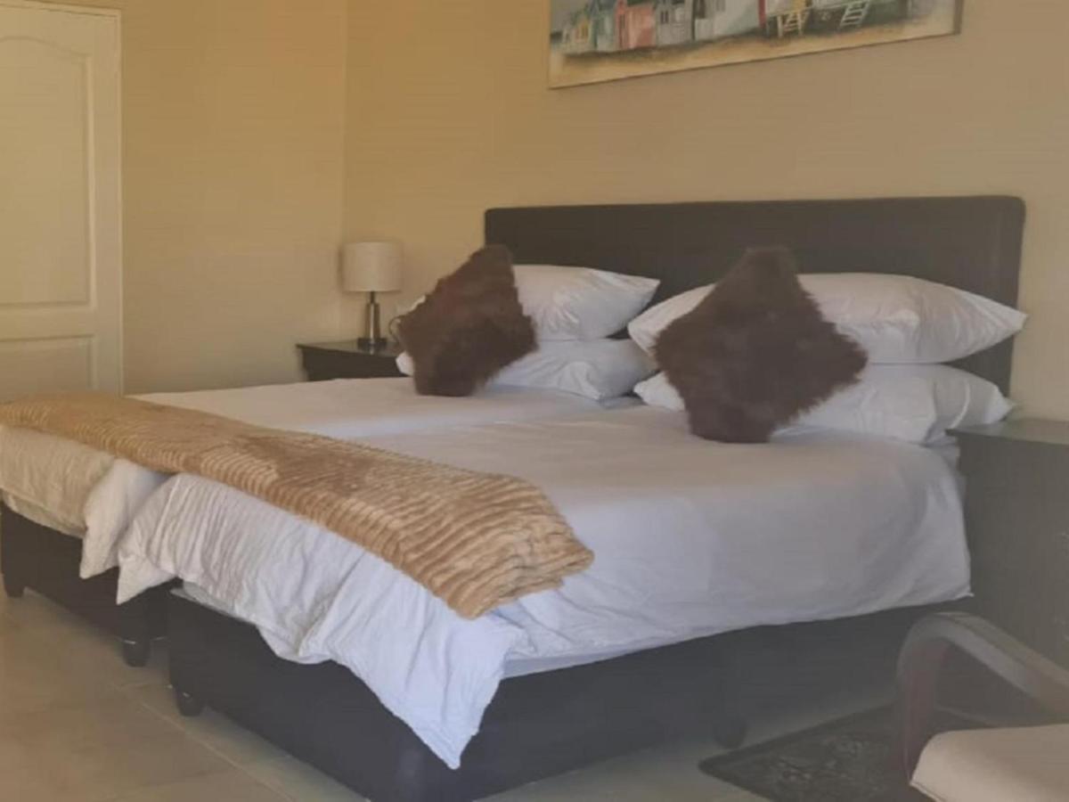 Benoni N12 Hotel エクステリア 写真
