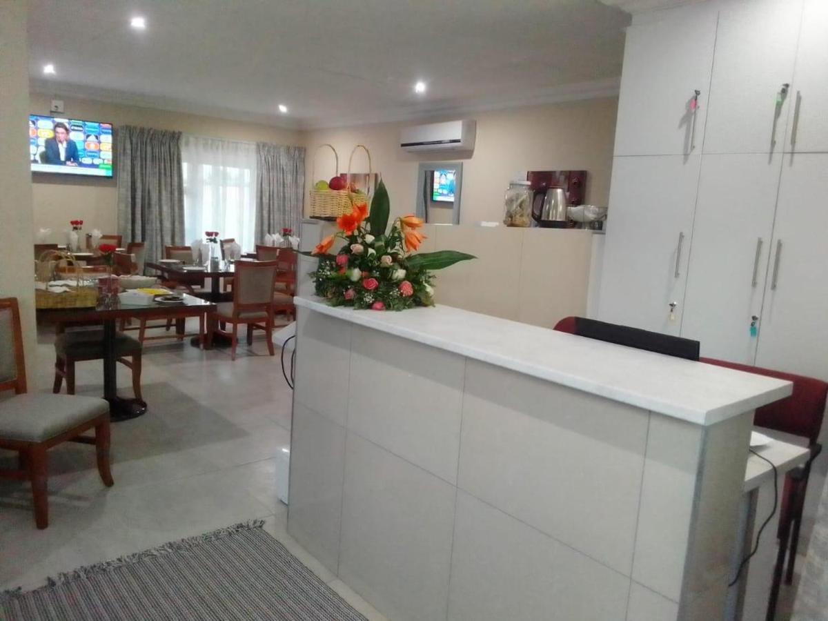 Benoni N12 Hotel エクステリア 写真